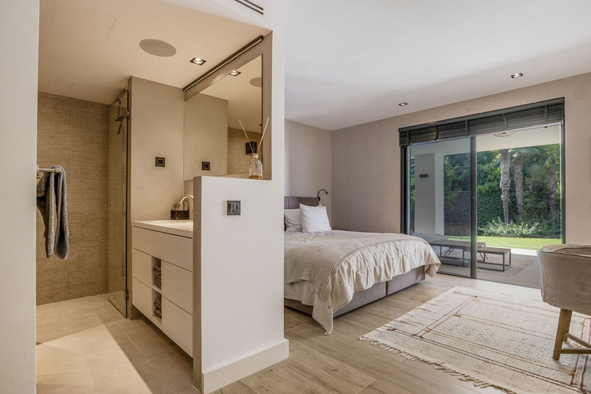 Resale - Villa - Marbella - El Rosario