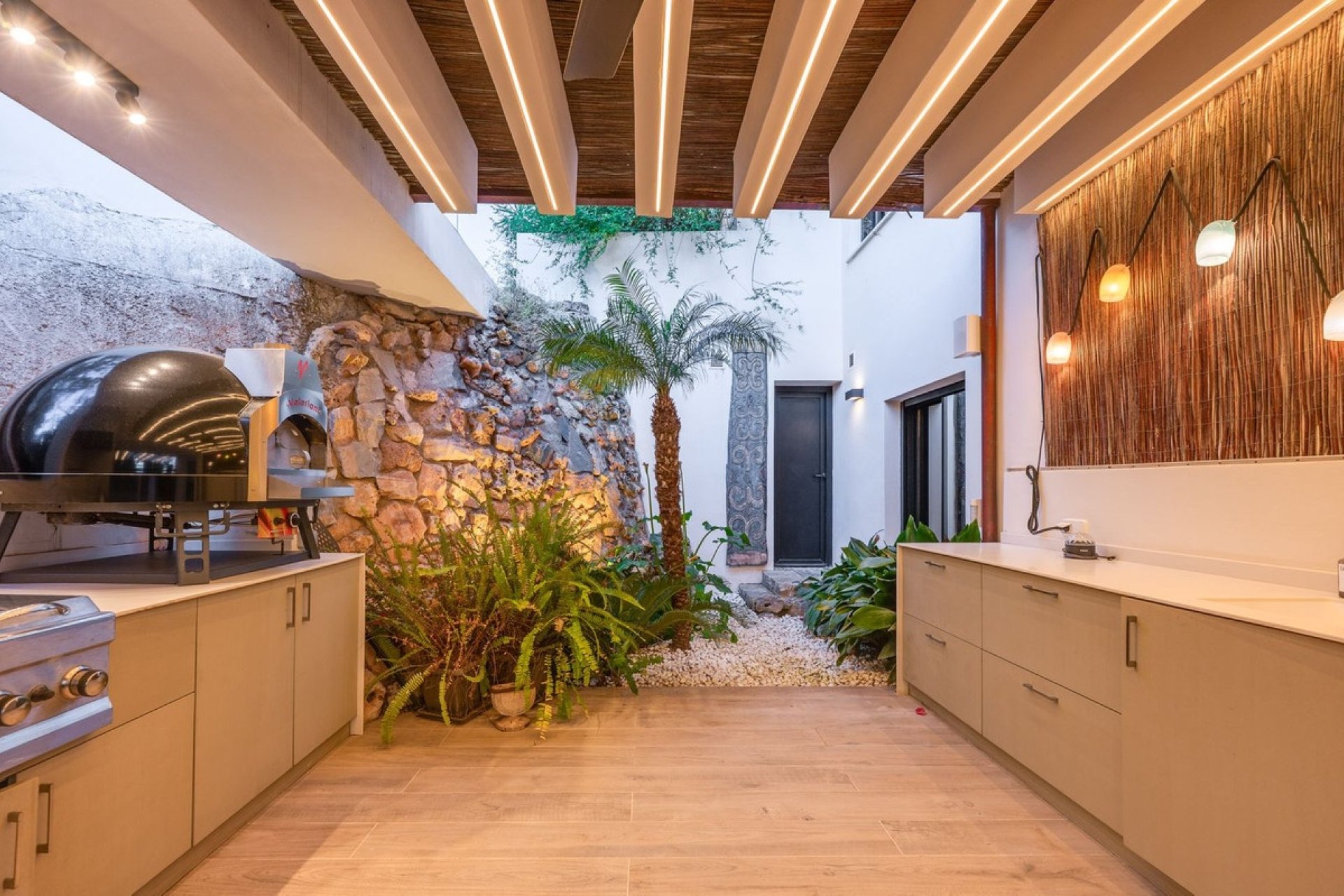 Resale - Villa - Marbella - El Rosario