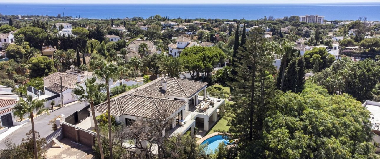 Resale - Villa - Marbella - El Rosario