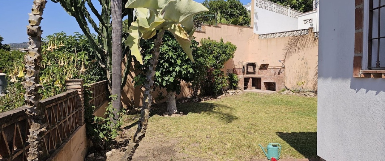 Resale - Villa - Marbella - El Rosario