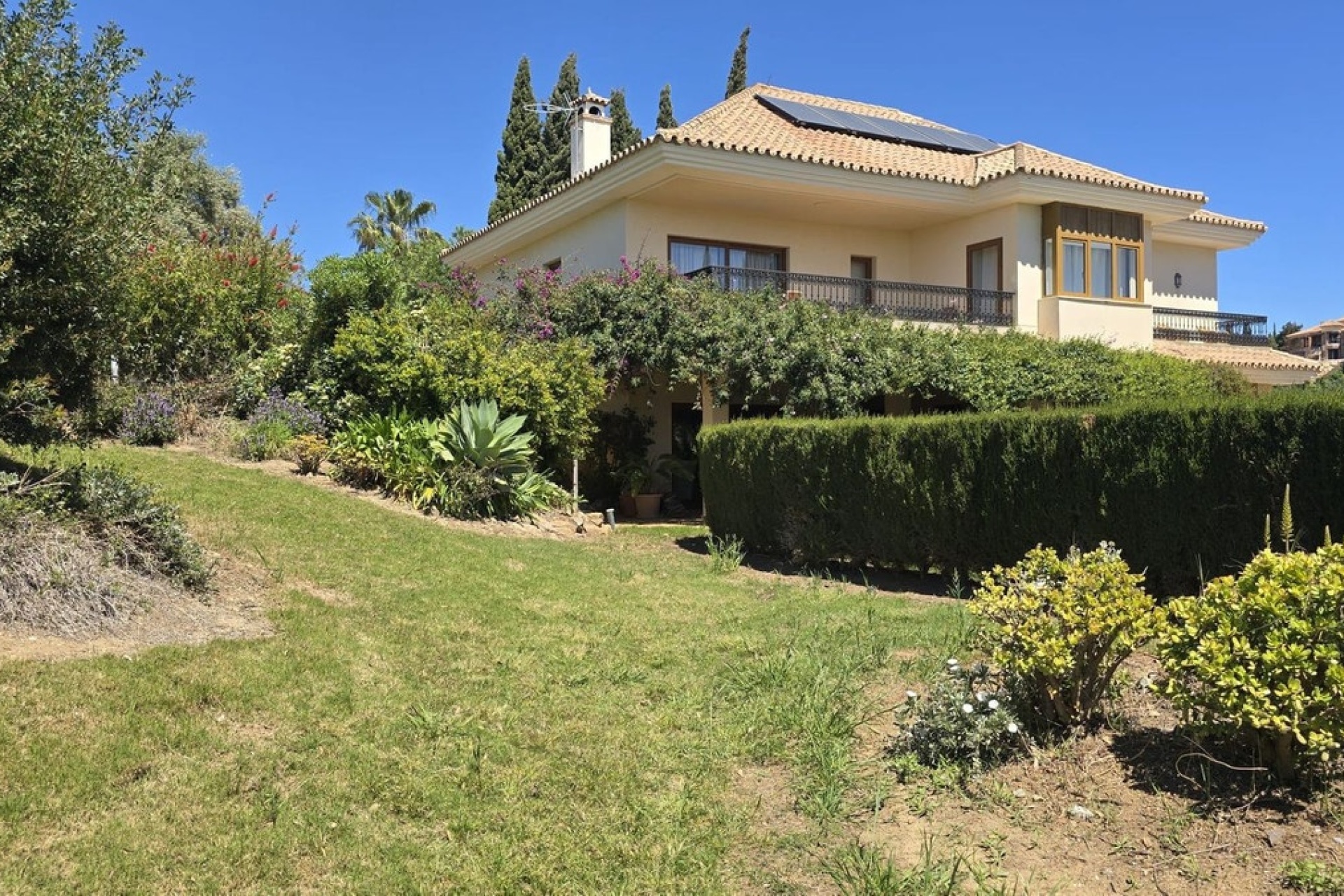 Resale - Villa - Marbella - El Rosario