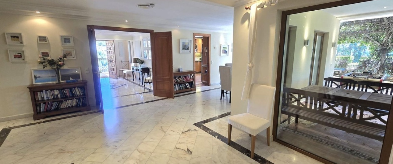 Resale - Villa - Marbella - El Rosario