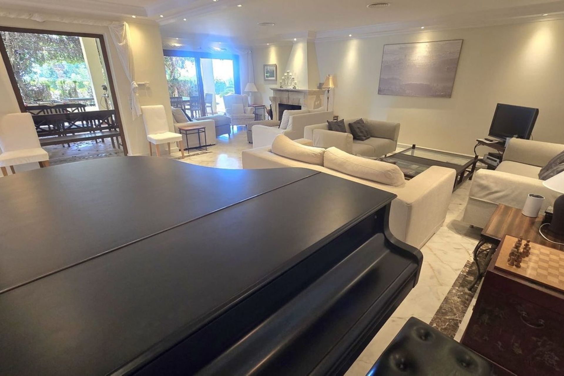 Resale - Villa - Marbella - El Rosario