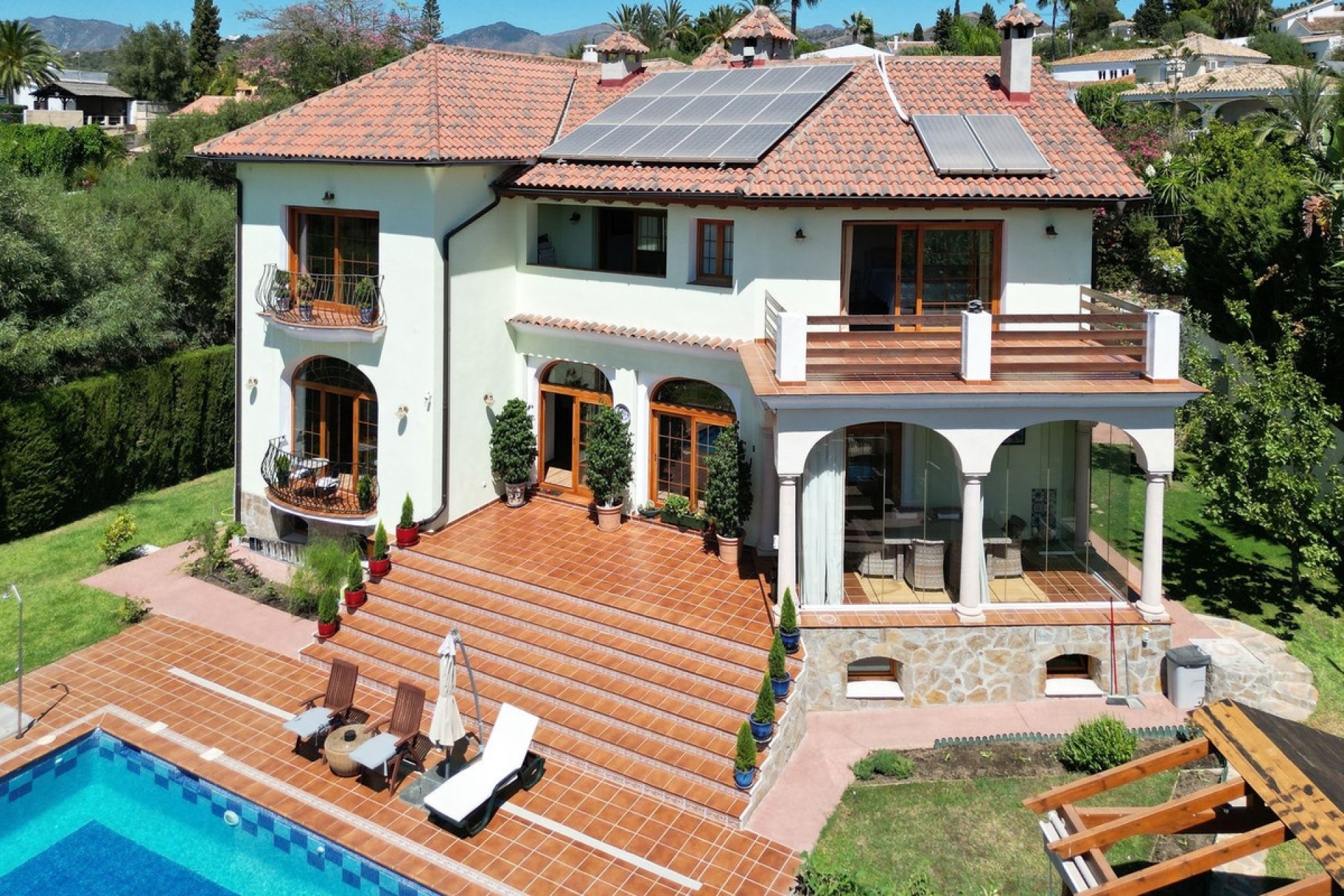 Resale - Villa - Marbella - El Rosario