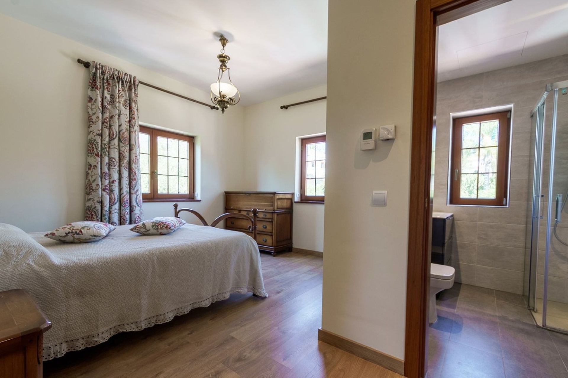 Resale - Villa - Marbella - El Rosario