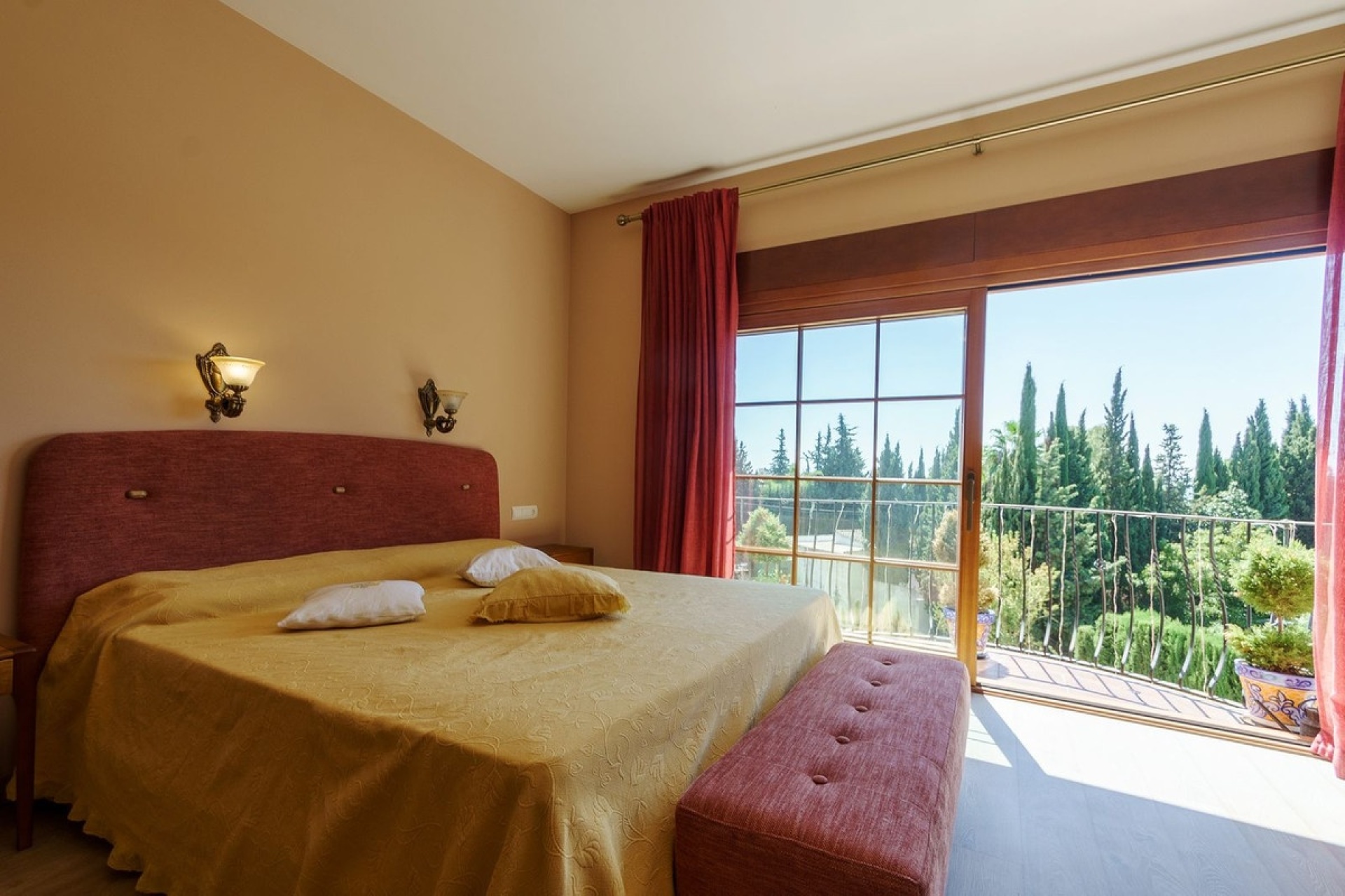 Resale - Villa - Marbella - El Rosario