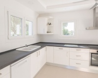Resale - Villa - Marbella - El Rosario