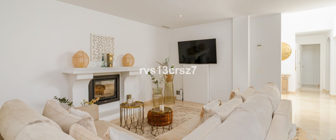 Resale - Villa - Marbella - El Rosario