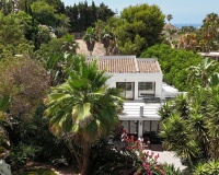 Resale - Villa - Marbella - El Rosario
