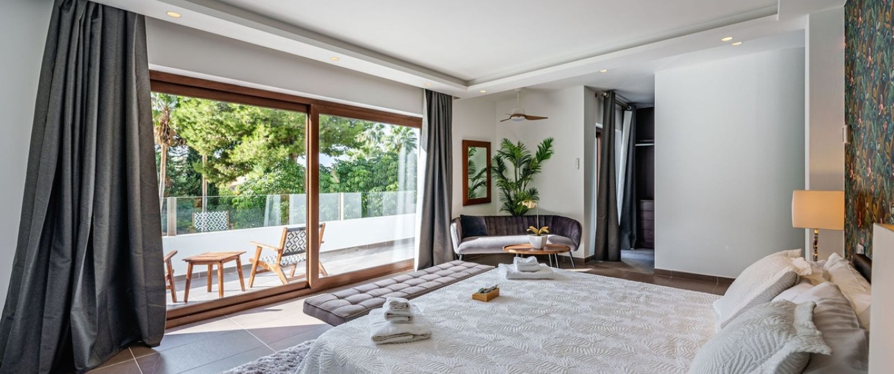 Resale - Villa - Marbella - El Rosario