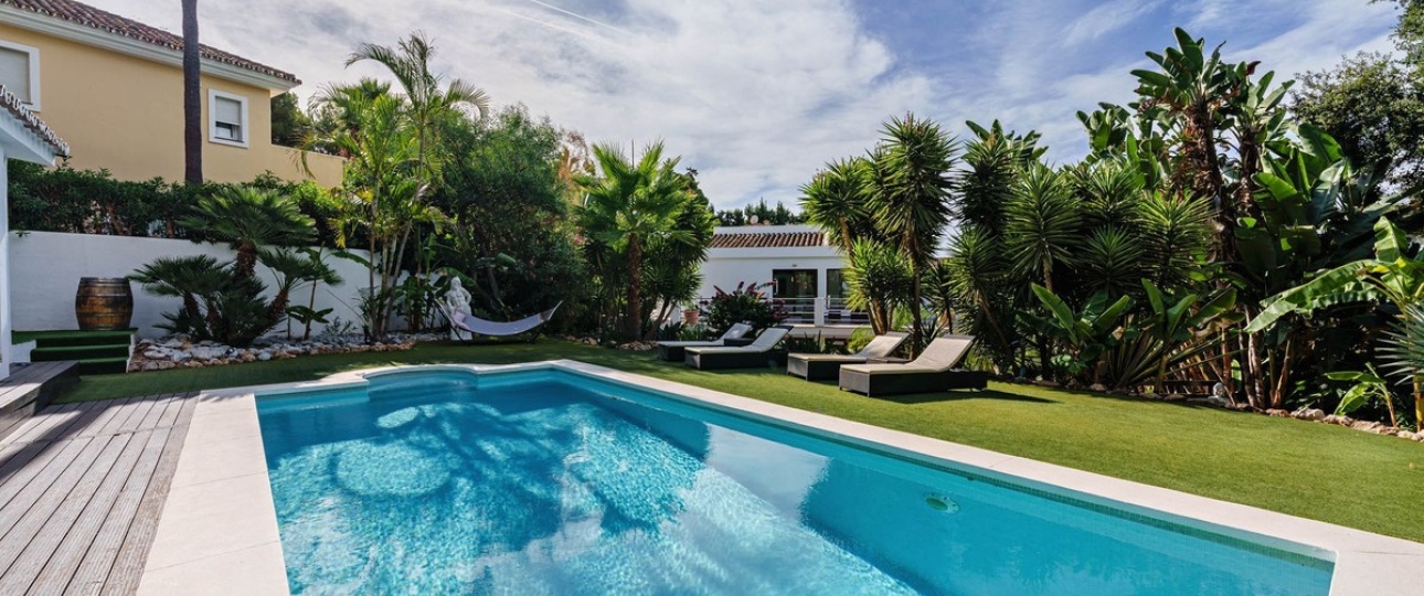 Resale - Villa - Marbella - El Rosario