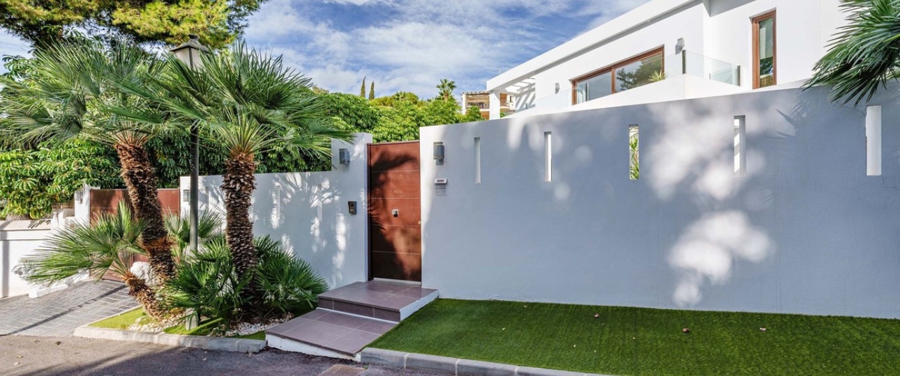 Resale - Villa - Marbella - El Rosario