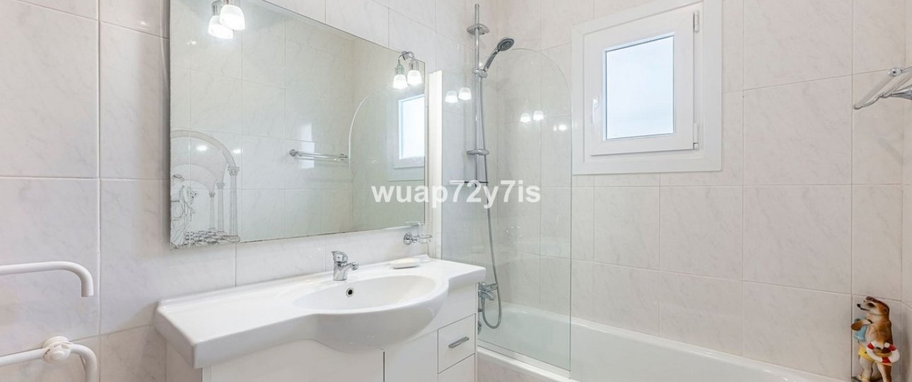 Resale - Villa - Marbella - El Rosario