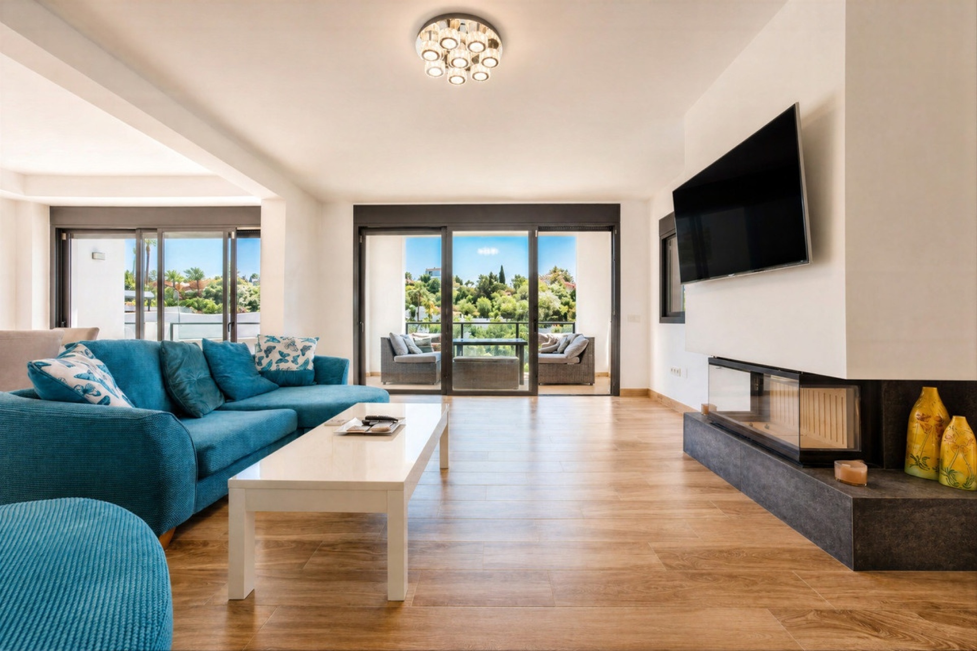 Resale - Villa - Marbella - El Rosario