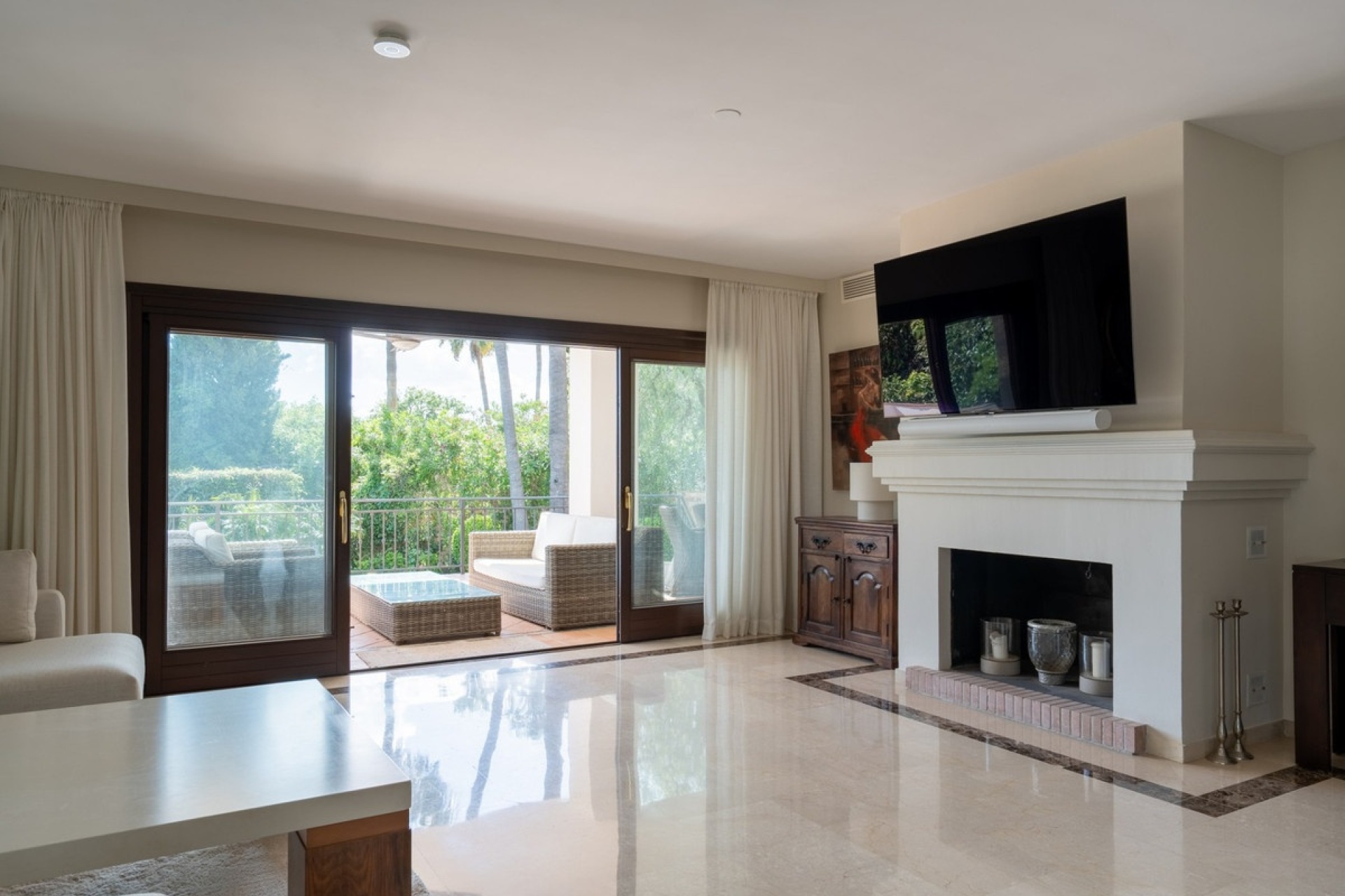 Resale - Villa - Marbella - El Rosario