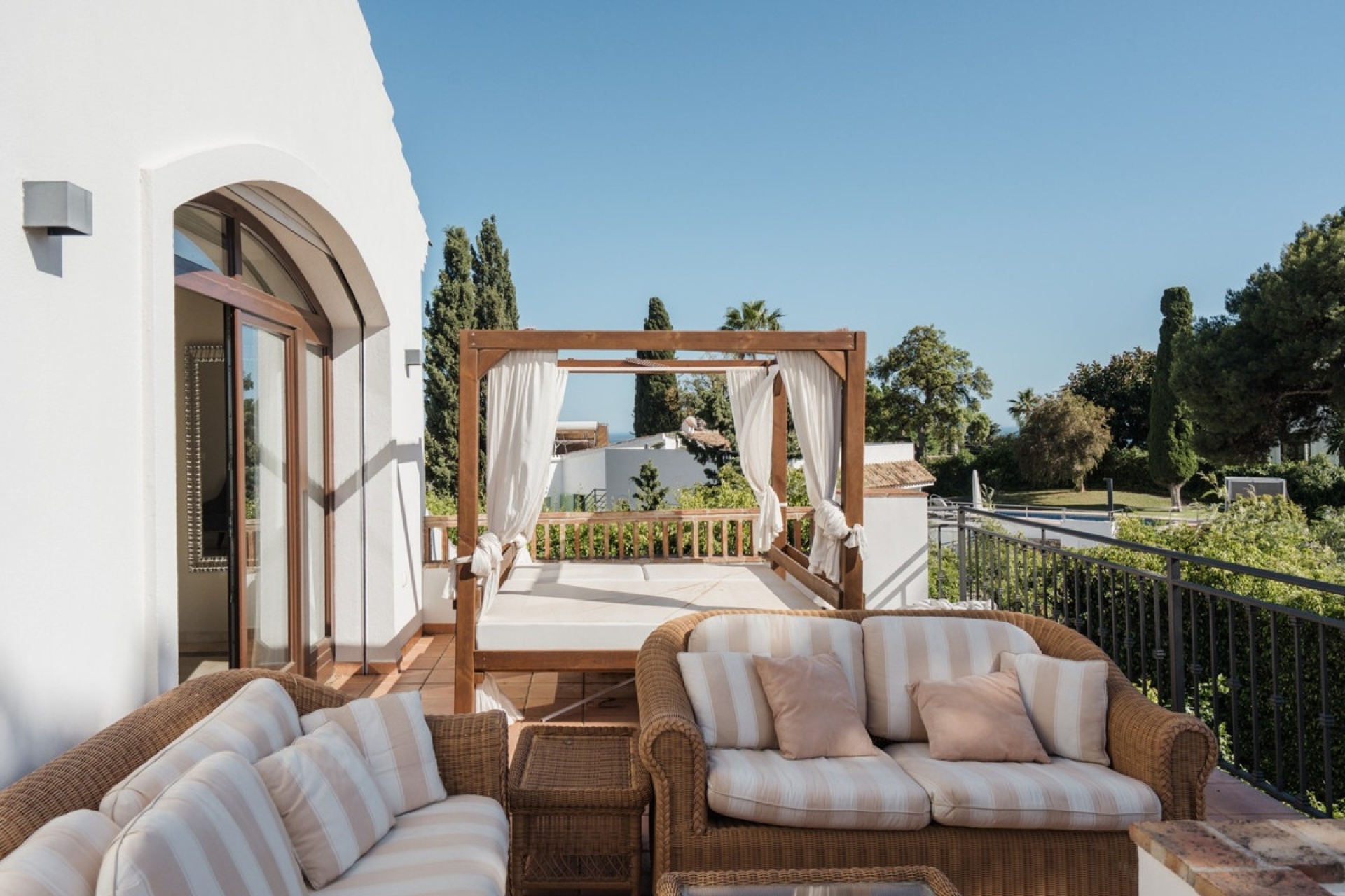 Resale - Villa - Marbella - El Rosario