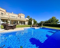 Resale - Villa - Marbella - El Rosario
