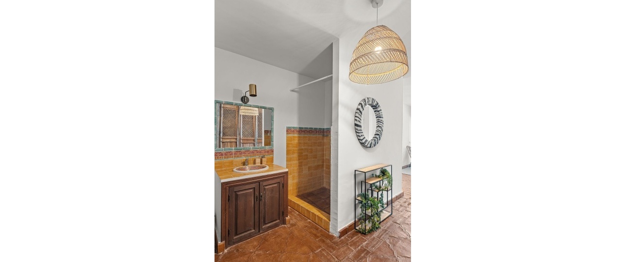 Resale - Villa - Marbella - El Rosario