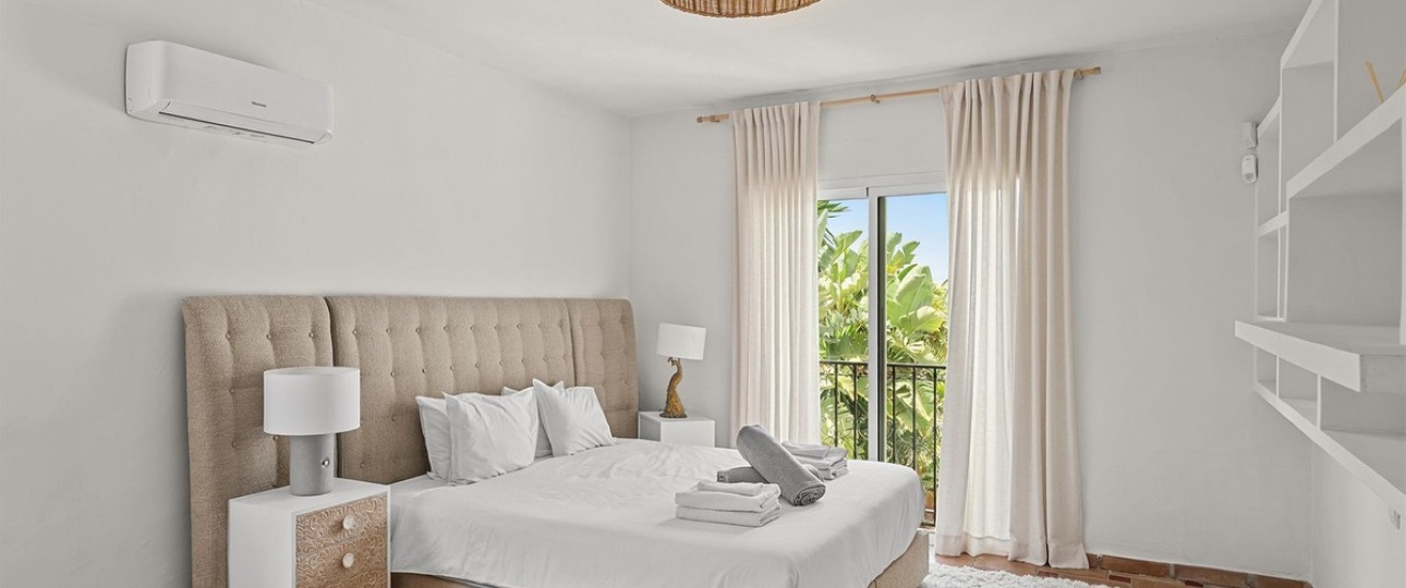 Resale - Villa - Marbella - El Rosario