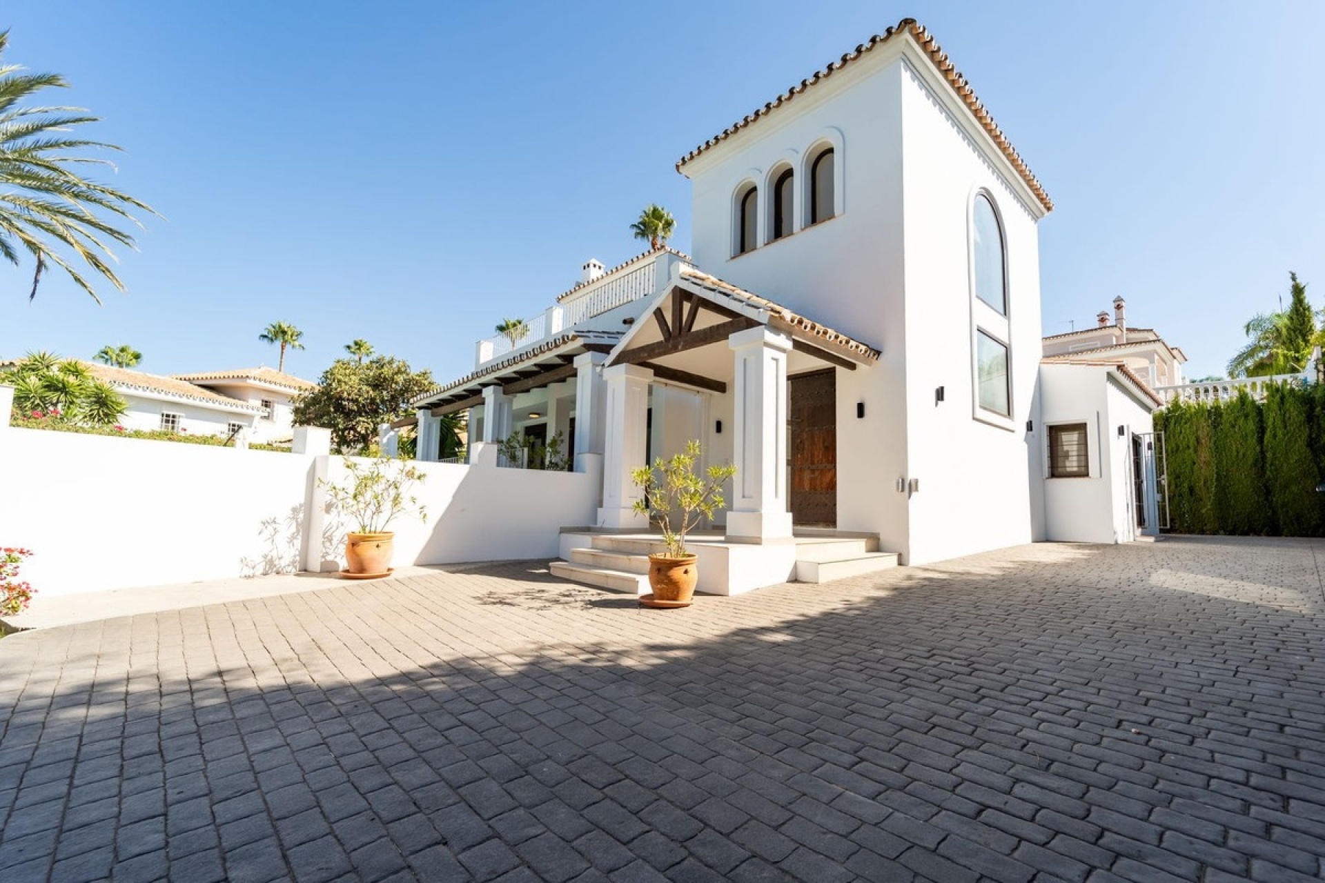 Resale - Villa - Marbella - El Rosario