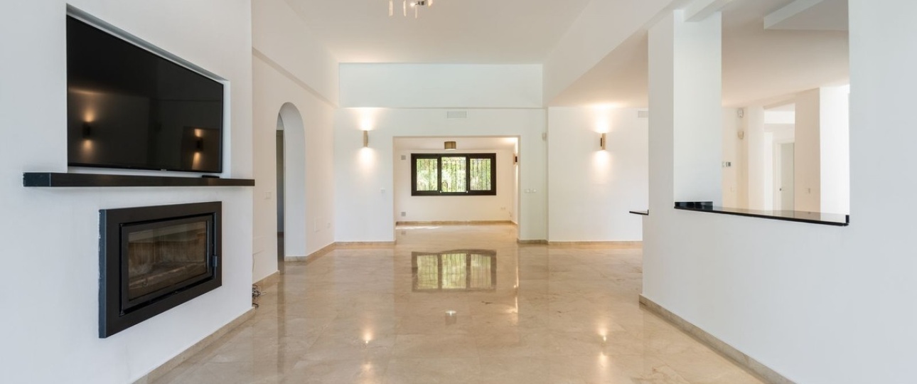 Resale - Villa - Marbella - El Rosario