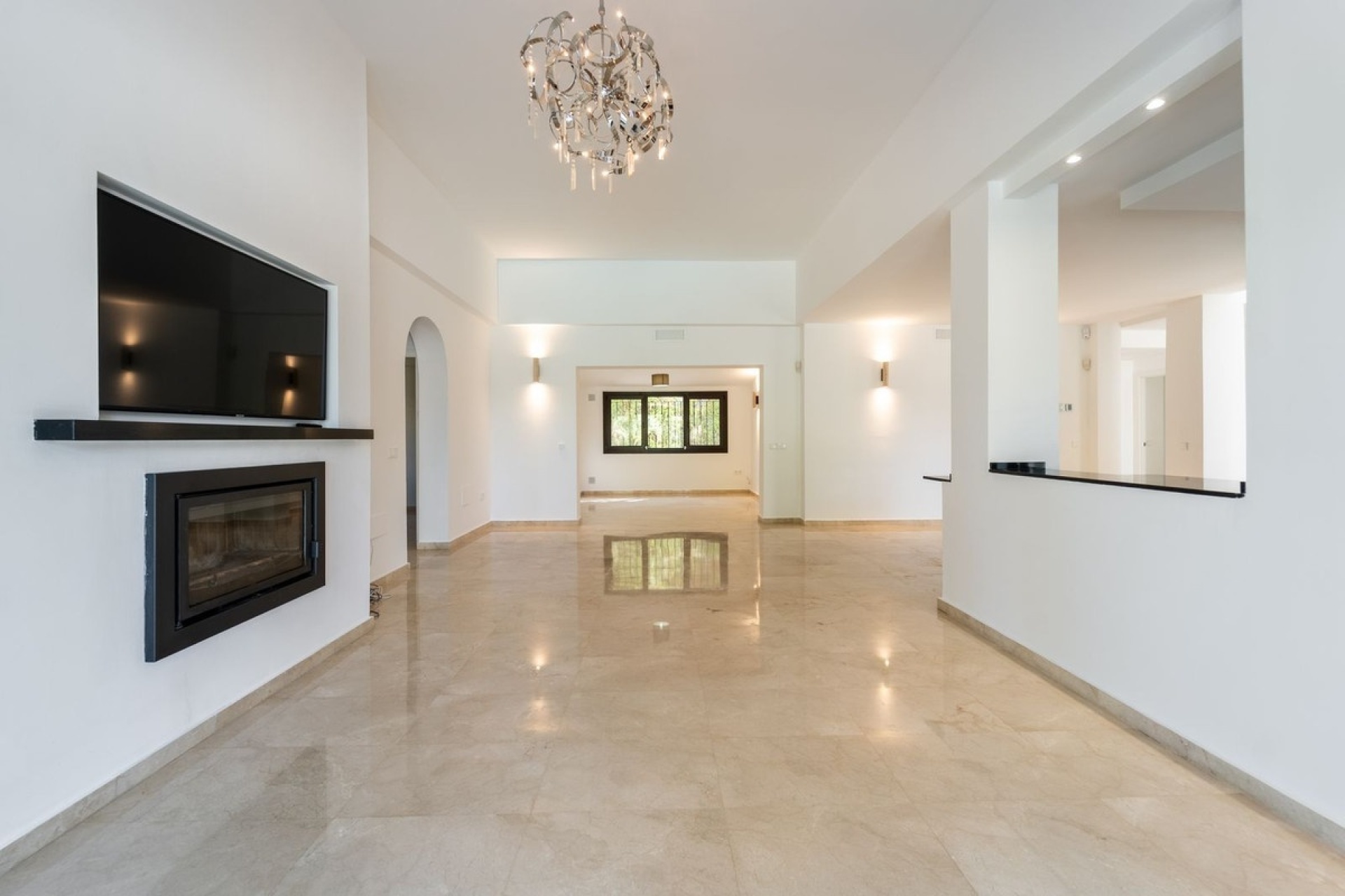 Resale - Villa - Marbella - El Rosario