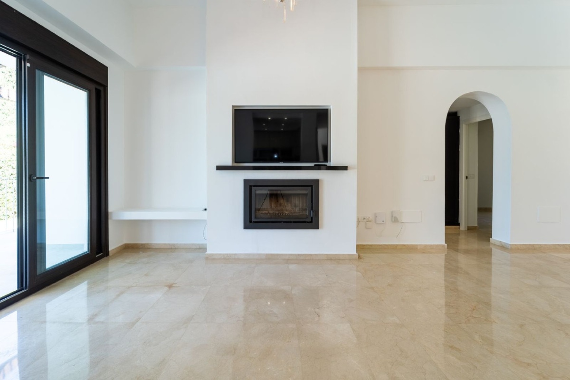 Resale - Villa - Marbella - El Rosario