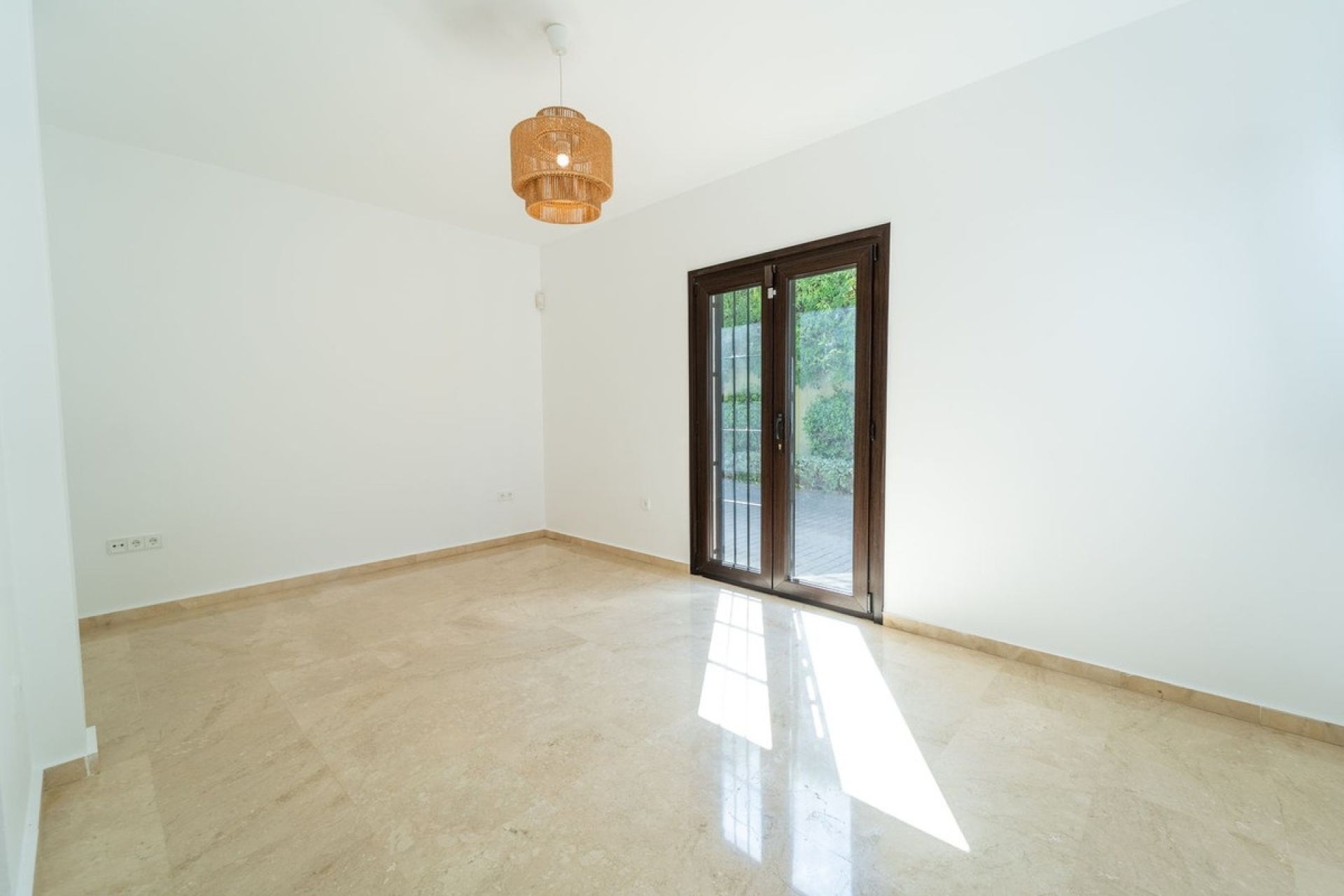 Resale - Villa - Marbella - El Rosario
