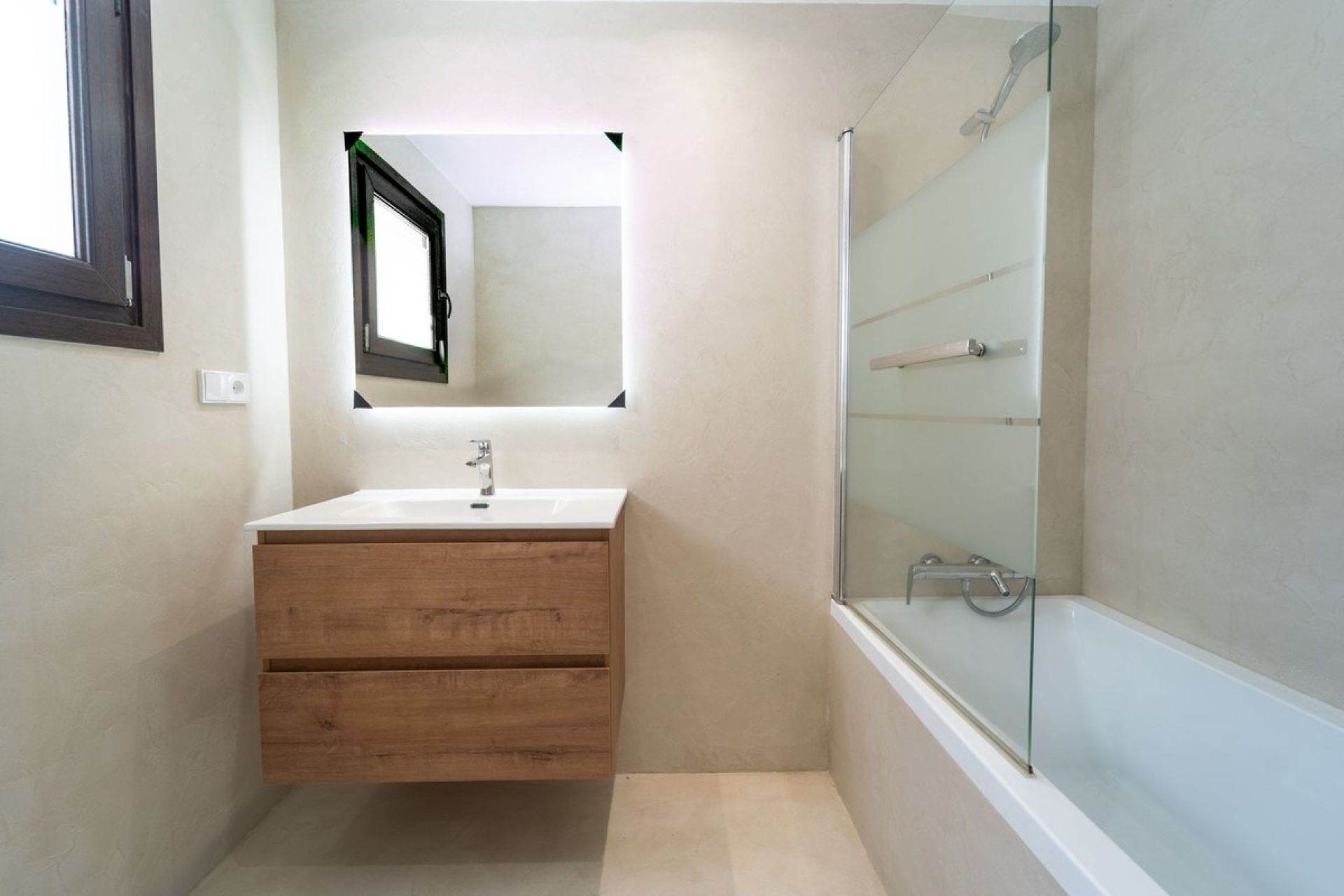 Resale - Villa - Marbella - El Rosario