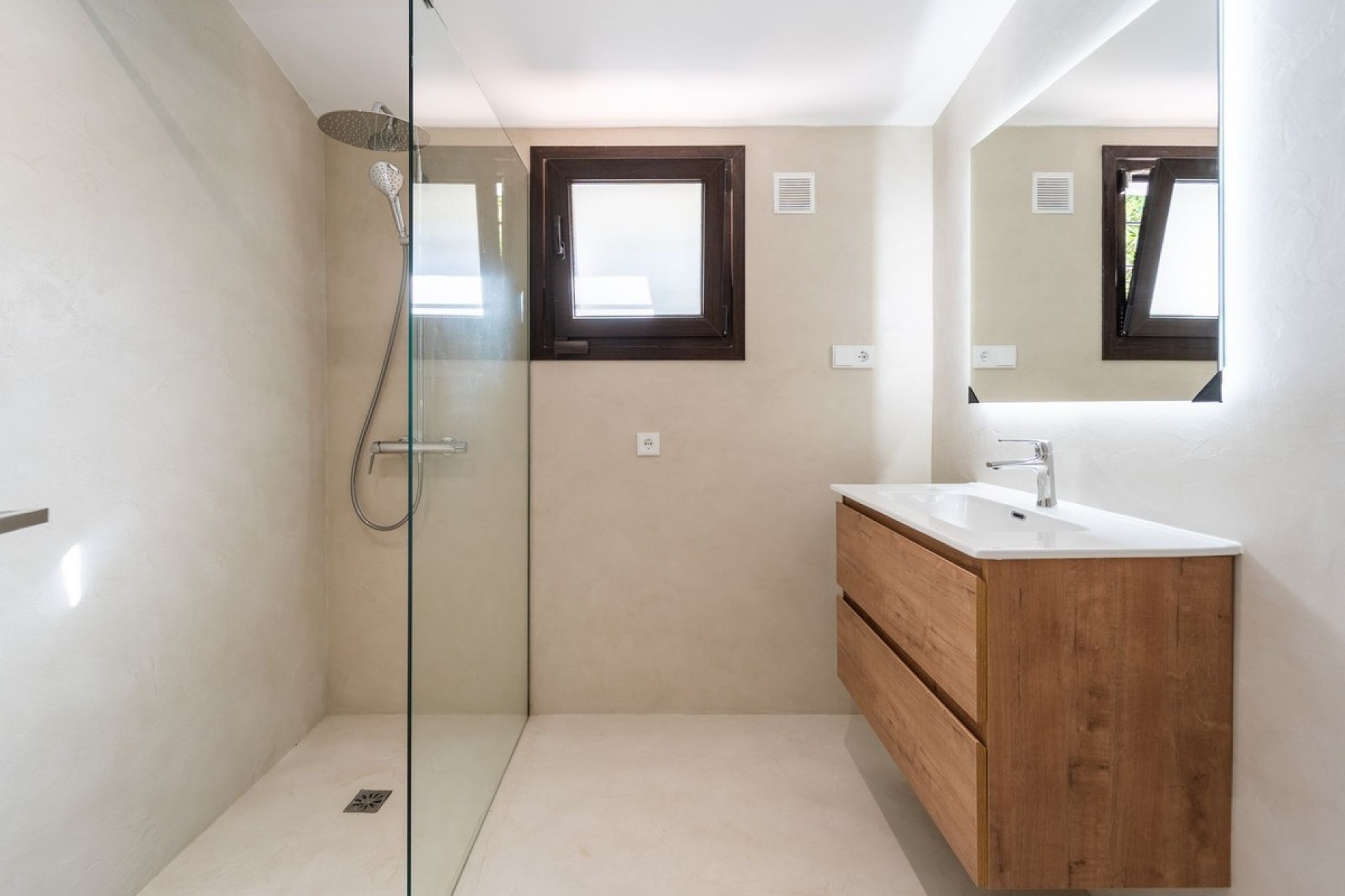 Resale - Villa - Marbella - El Rosario