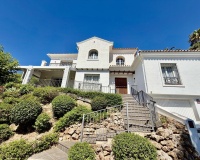 Resale - Villa - Marbella - El Rosario