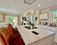 Resale - Villa - Marbella - El Rosario