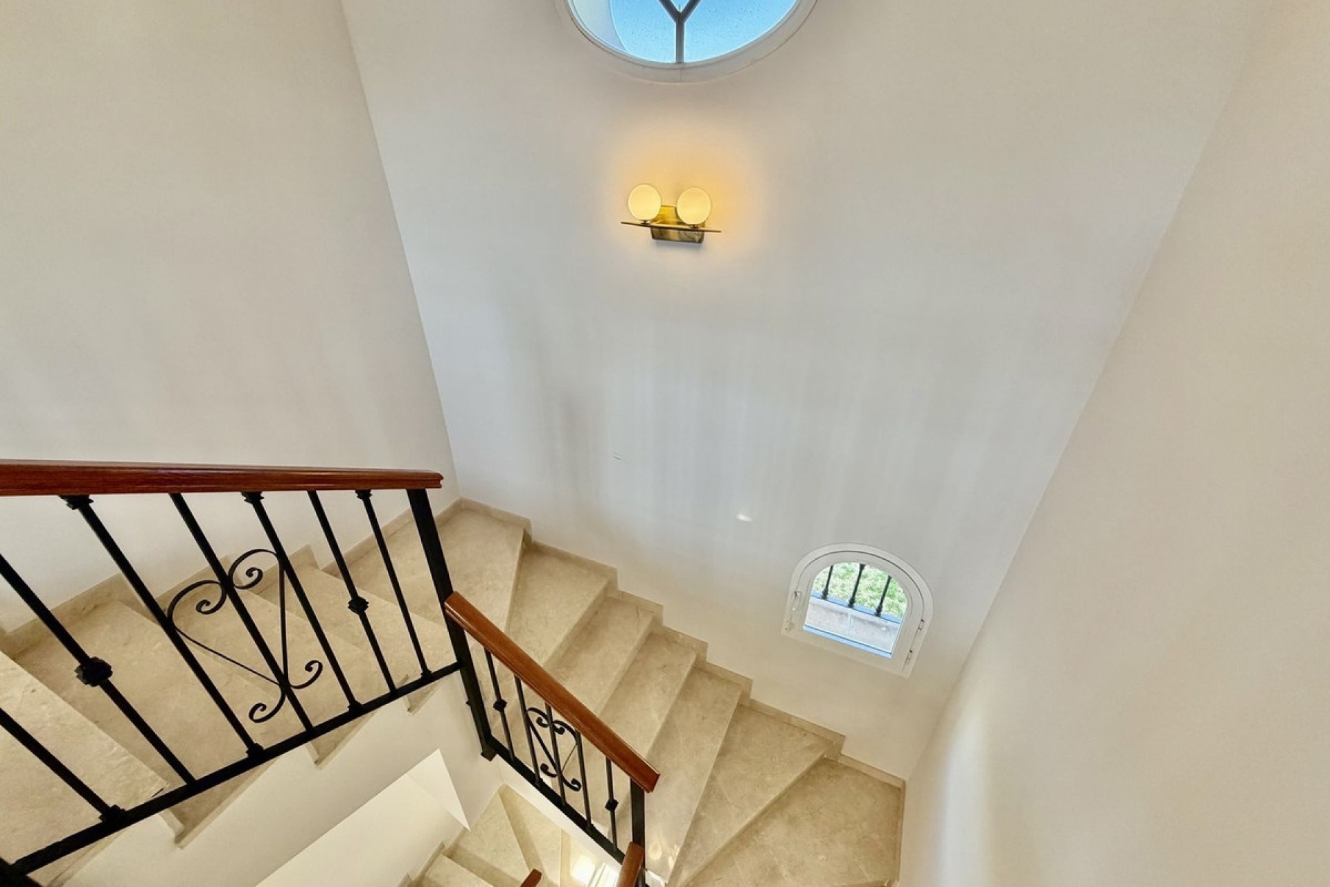 Resale - Villa - Marbella - El Rosario