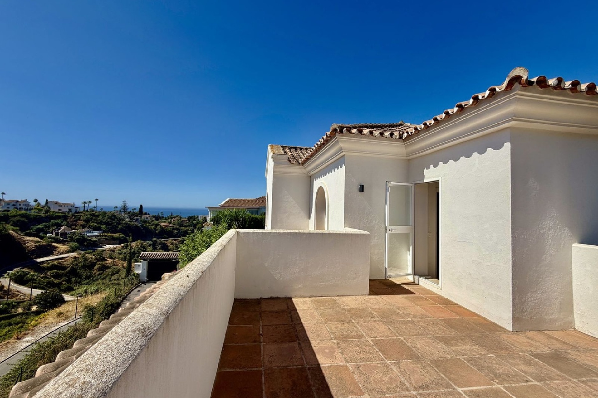 Resale - Villa - Marbella - El Rosario