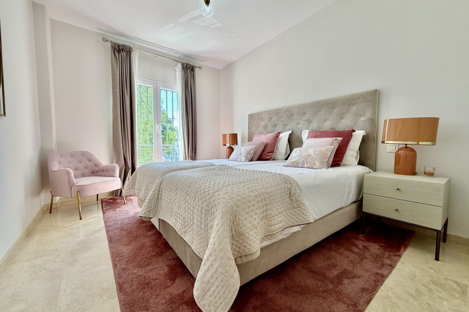 Resale - Villa - Marbella - El Rosario
