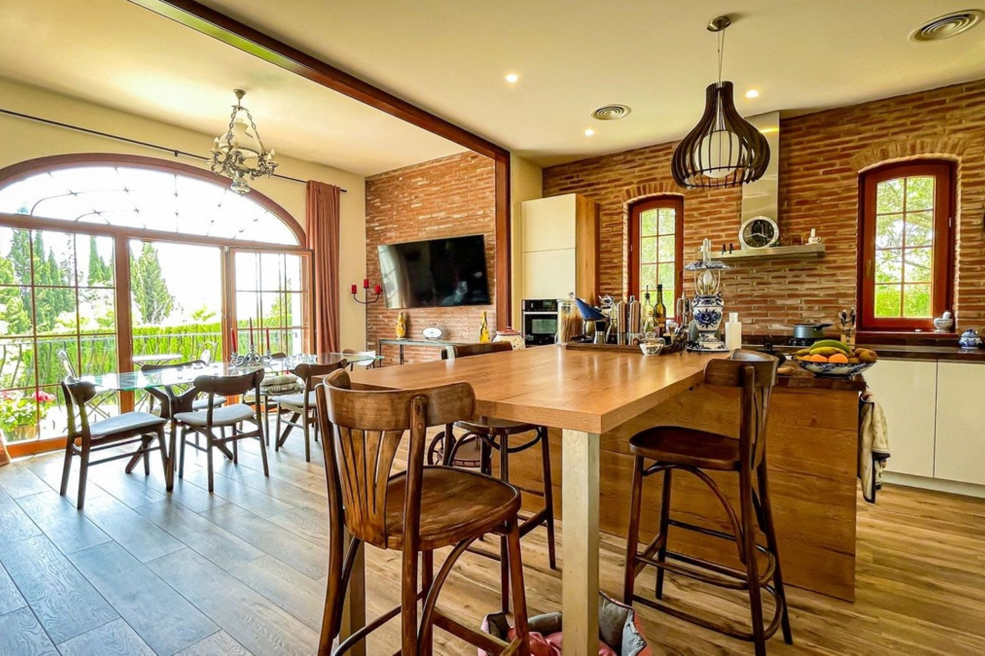 Resale - Villa - Marbella - El Rosario