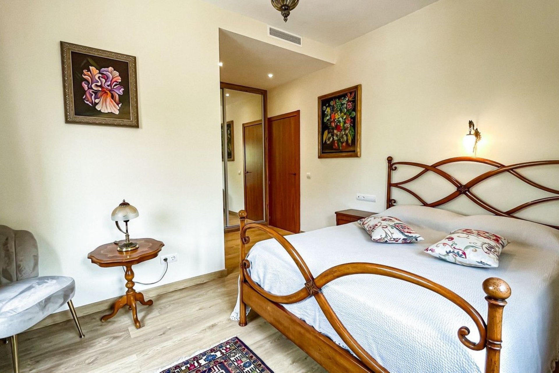 Resale - Villa - Marbella - El Rosario