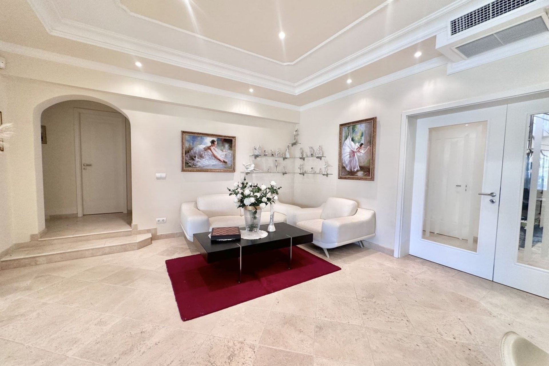 Resale - Villa - Marbella - El Rosario