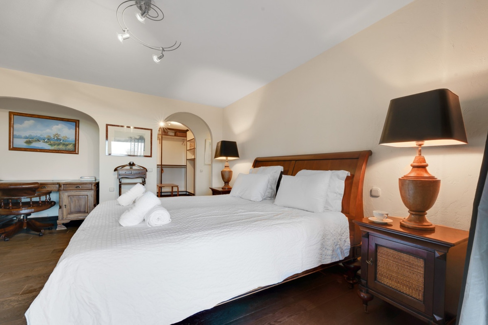 Resale - Villa - Marbella - El Rosario