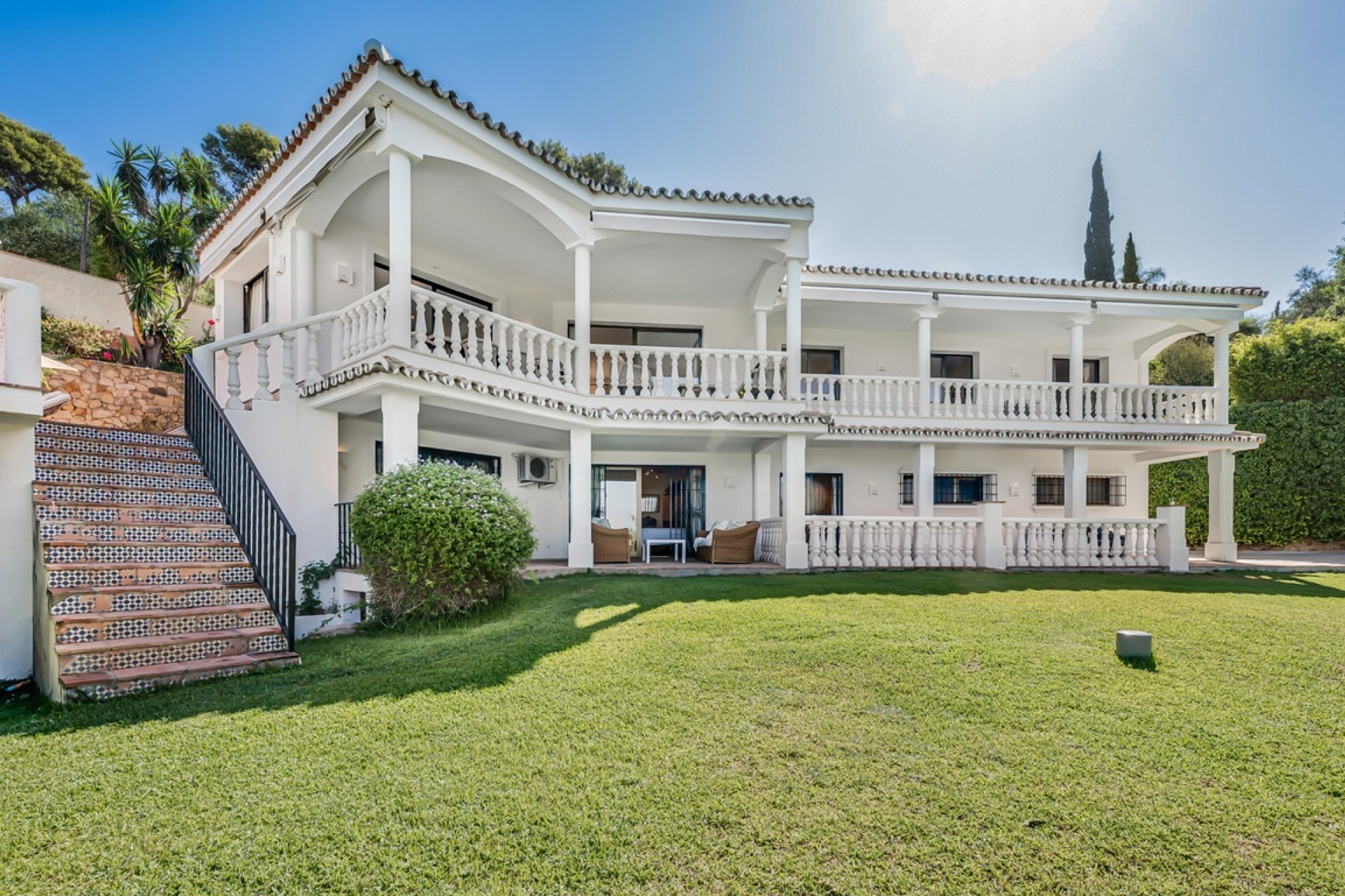 Resale - Villa - Marbella - El Rosario
