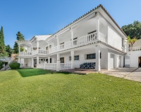 Resale - Villa - Marbella - El Rosario