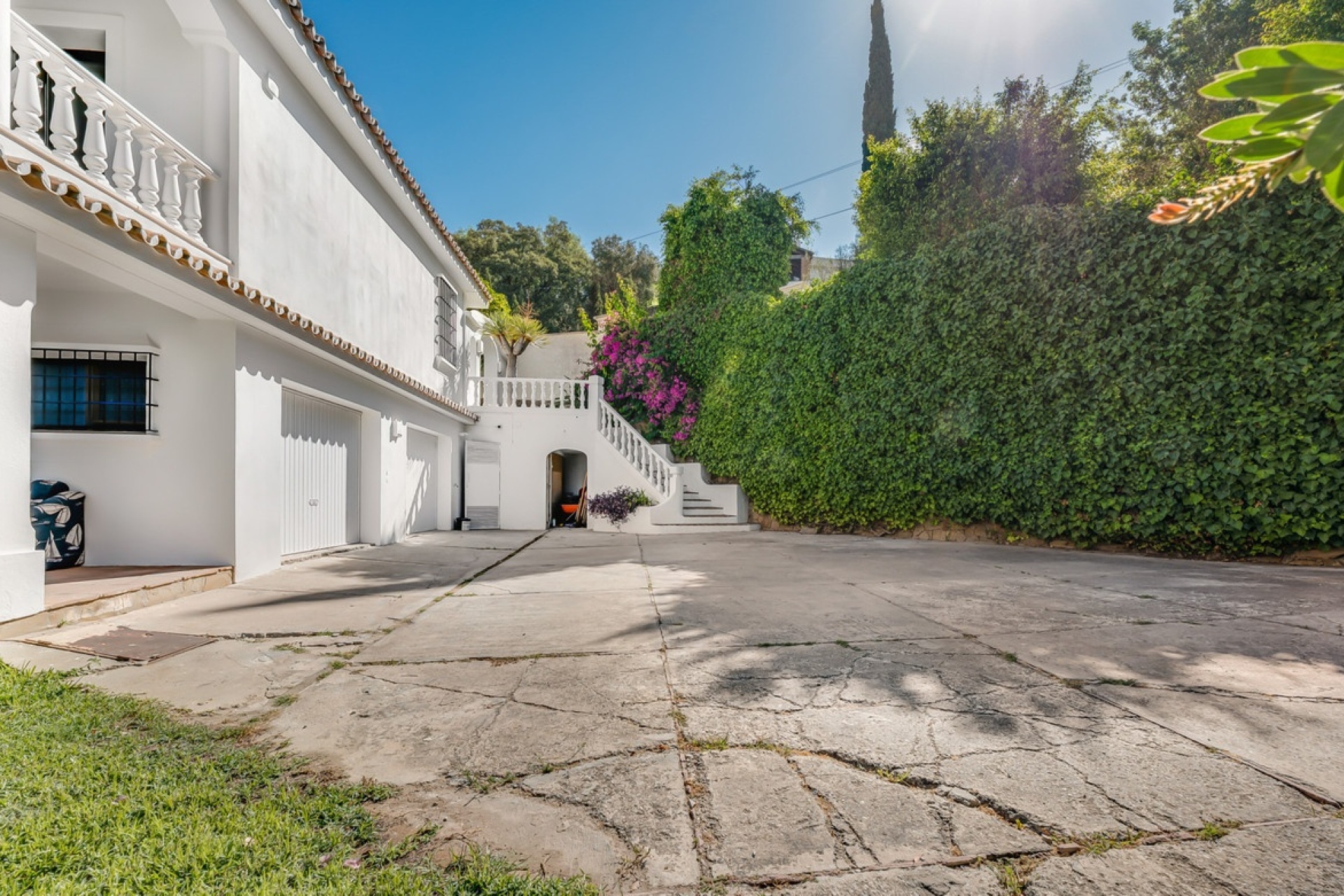 Resale - Villa - Marbella - El Rosario