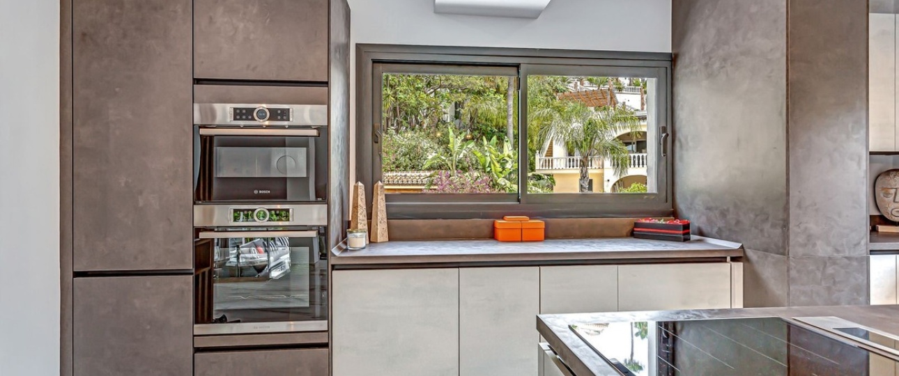 Resale - Villa - Marbella - El Rosario