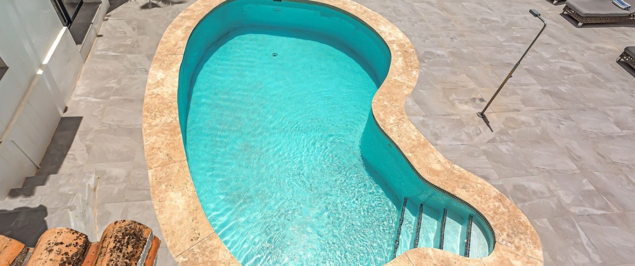 Resale - Villa - Marbella - El Rosario
