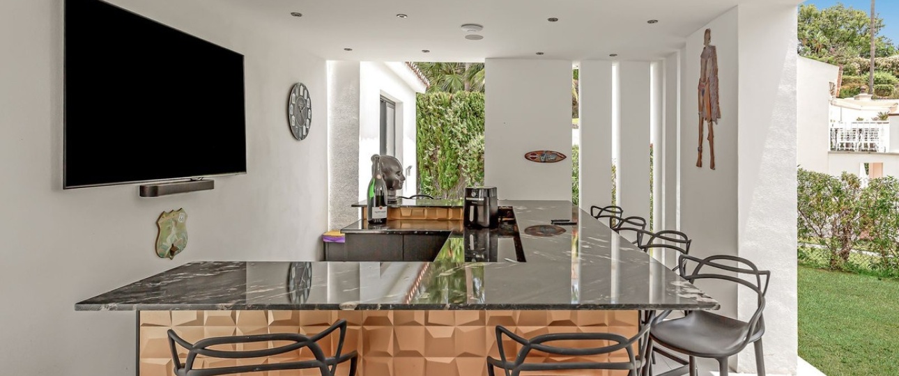 Resale - Villa - Marbella - El Rosario