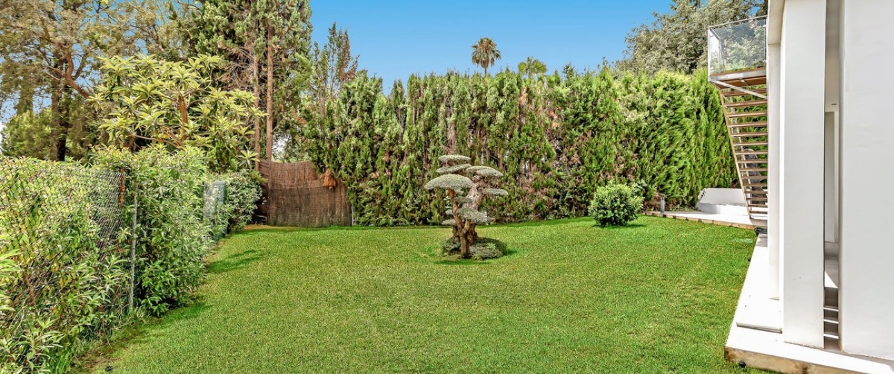Resale - Villa - Marbella - El Rosario