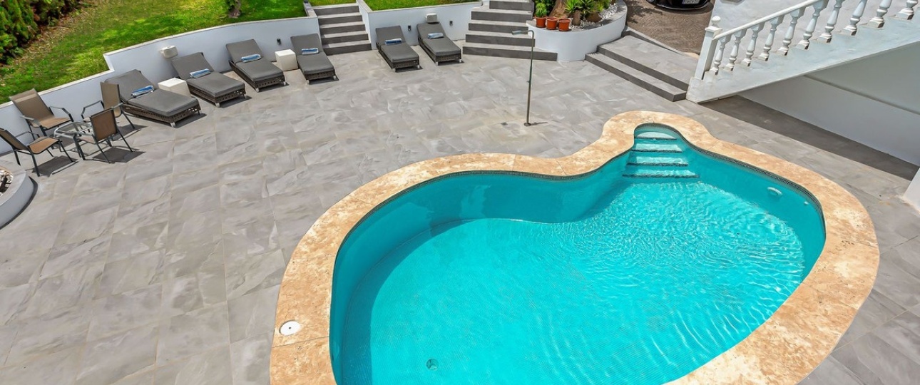 Resale - Villa - Marbella - El Rosario