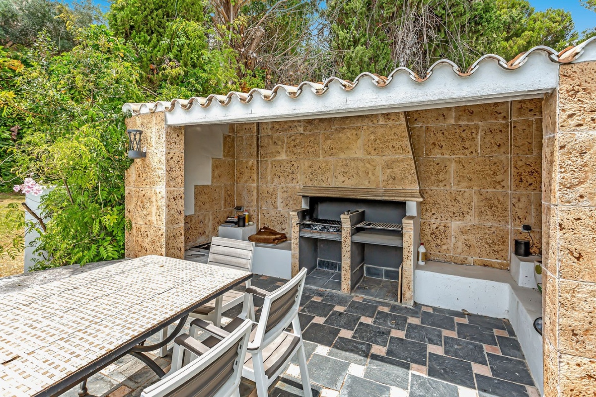 Resale - Villa - Marbella - El Rosario
