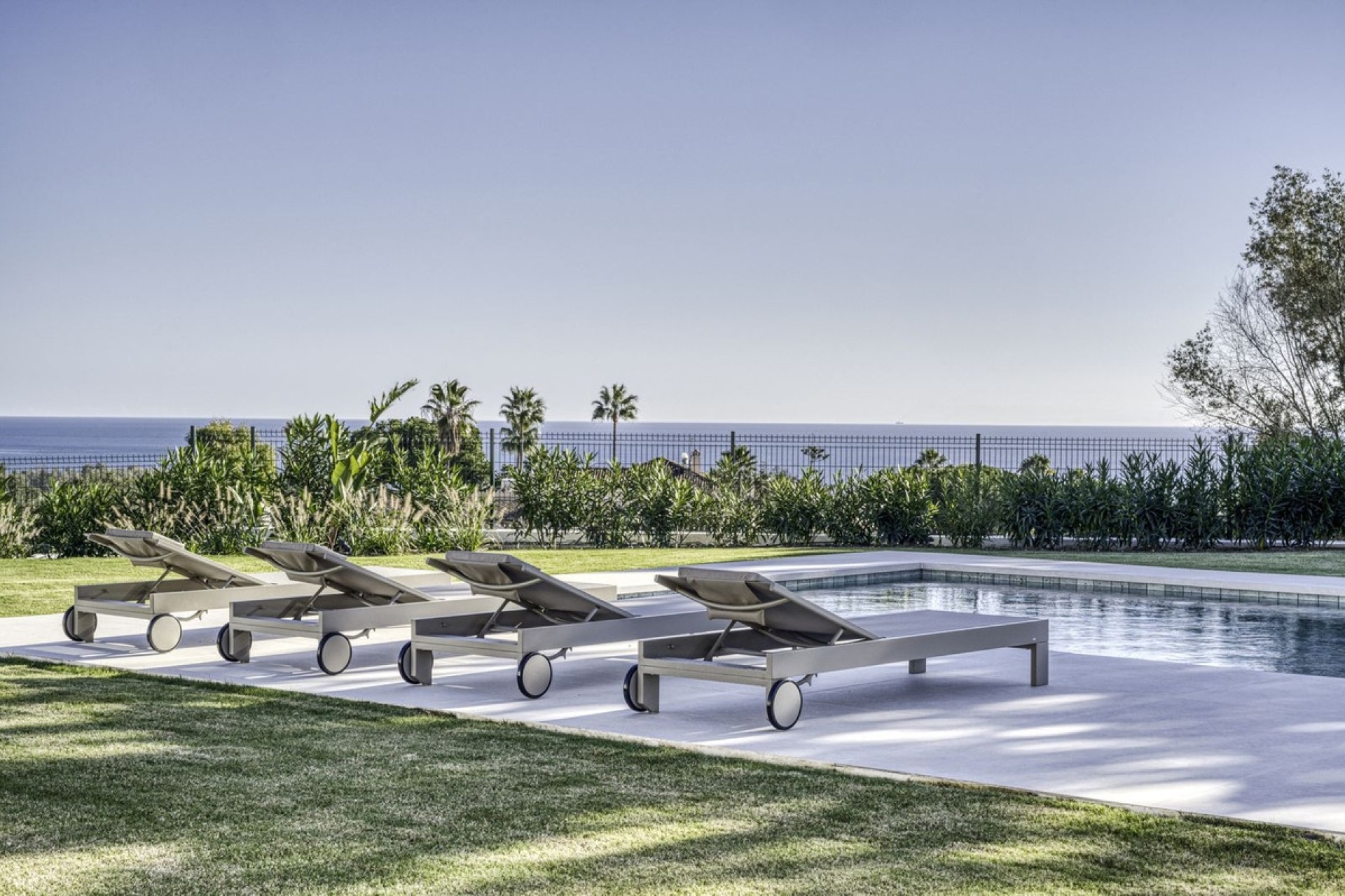 Resale - Villa - Marbella - El Rosario