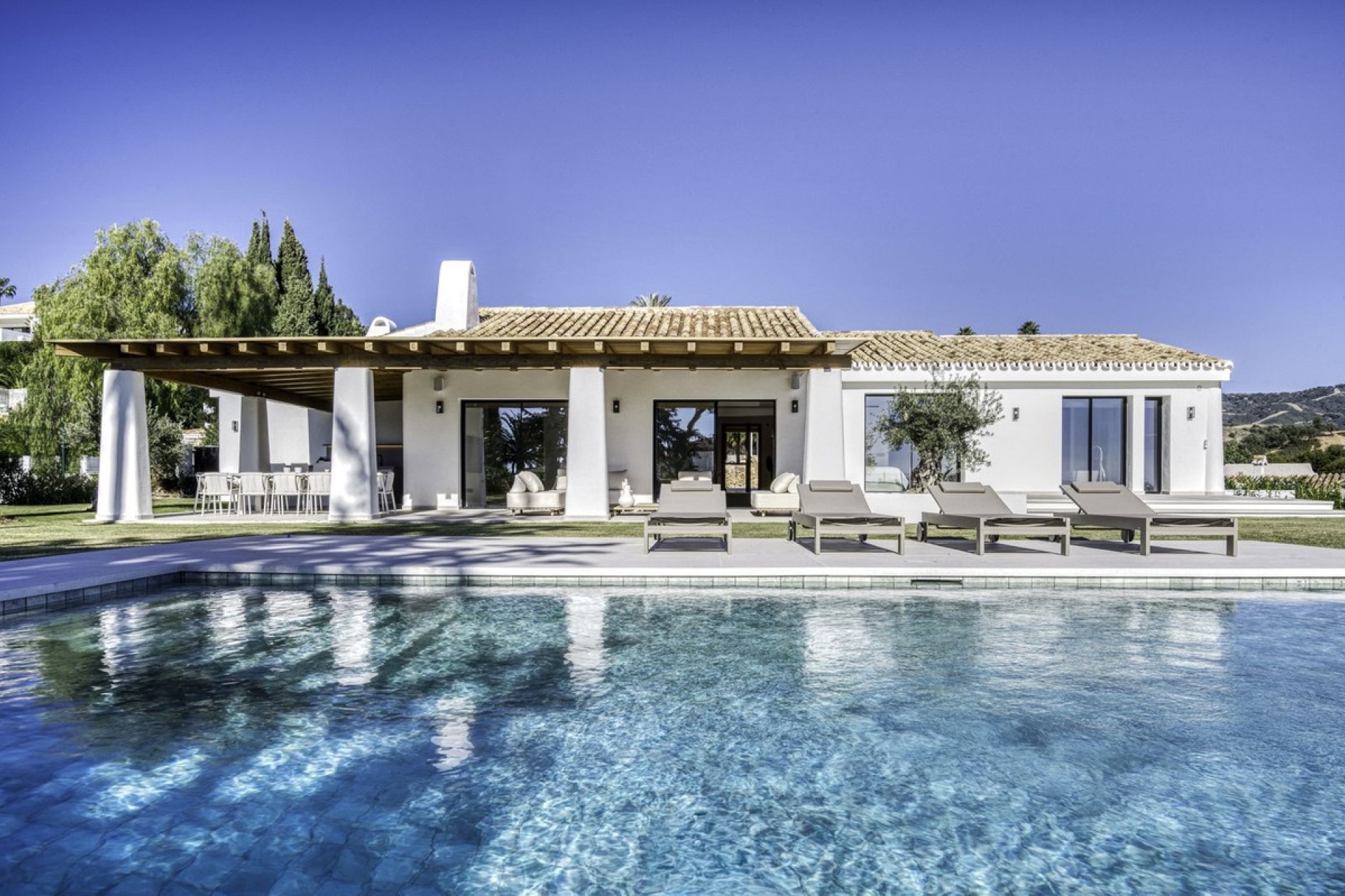 Resale - Villa - Marbella - El Rosario